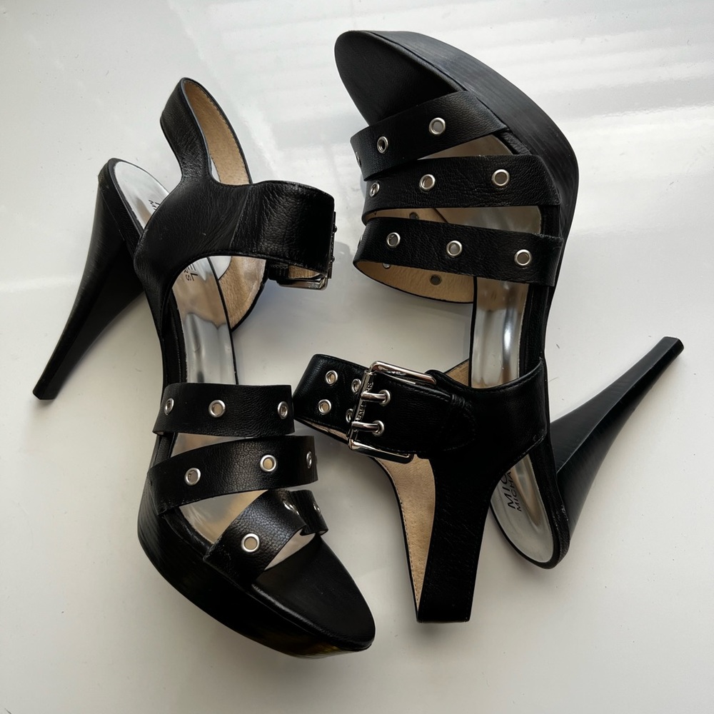 New Without Box Black Michael Kors Carson Platform Pump SZ. 8.5